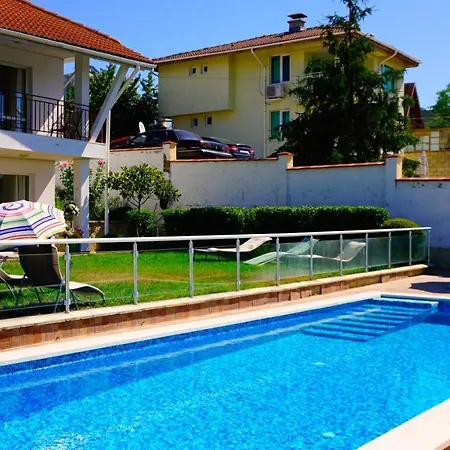 Вила Сънрайз - Villa Sunrise Varna Exterior photo